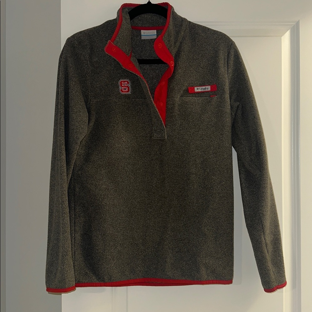 NC State Columbia Pullover Fleece women’s Medium